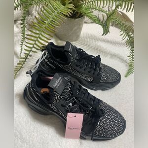 NWT JuicyCouture Sneakers size 8
